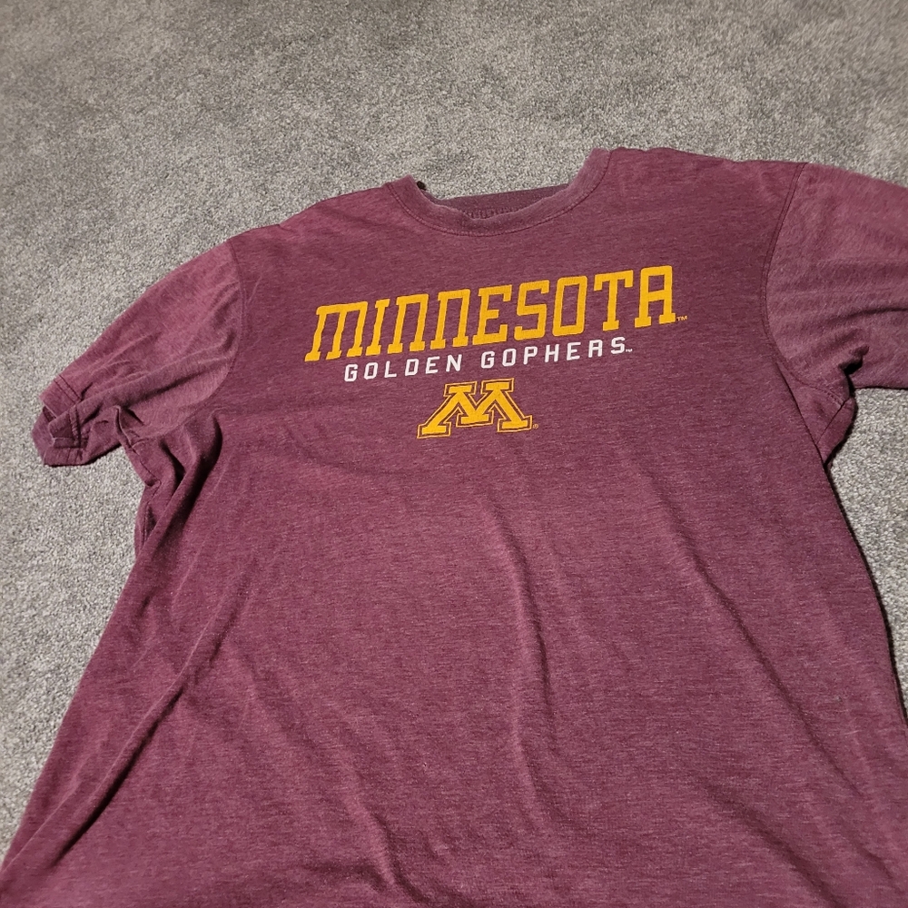Mens Minnesota Gopher t-shirt